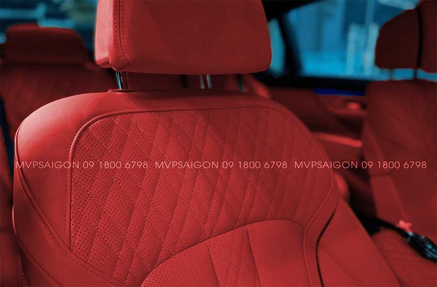 AUDI Q5 bọc da đổi màu nội thất đỏ phối đen