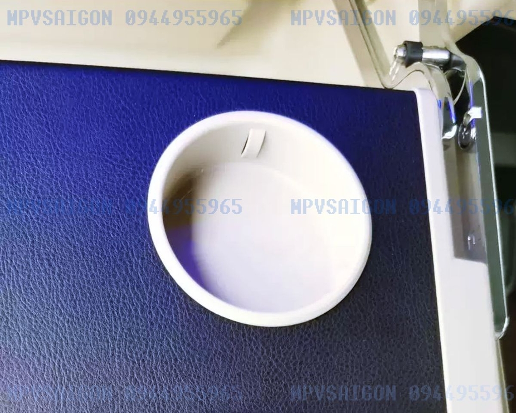 Bàn làm việc - bàn ăn xếp gọn lưng ghế cho Kia Carnival