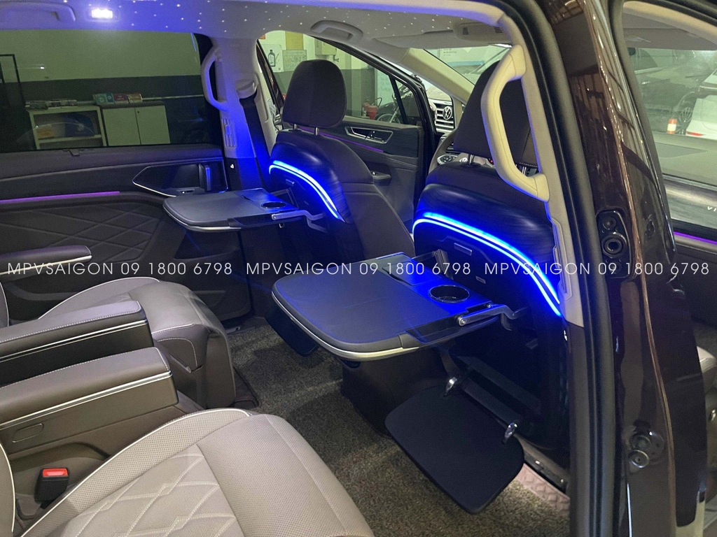 Bàn làm việc xếp lưng ghế dành cho Volkswagen Viloran Teramont