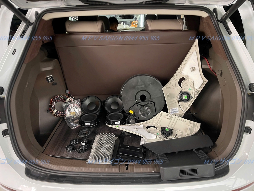 HỆ THỐNG LOA DYN AUDIO DÀNH RIÊNG CHO VOLKSWAGEN VILORAN