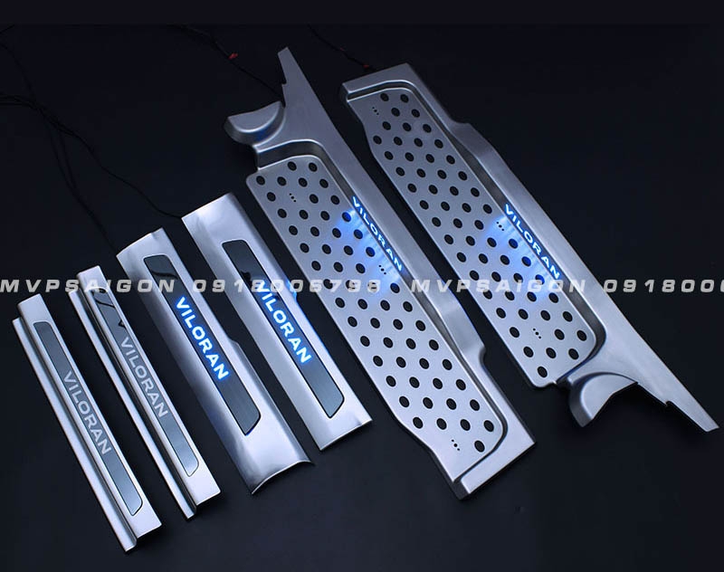Bệ bước chân thép không gỉ có LED Volkswagen Viloran
