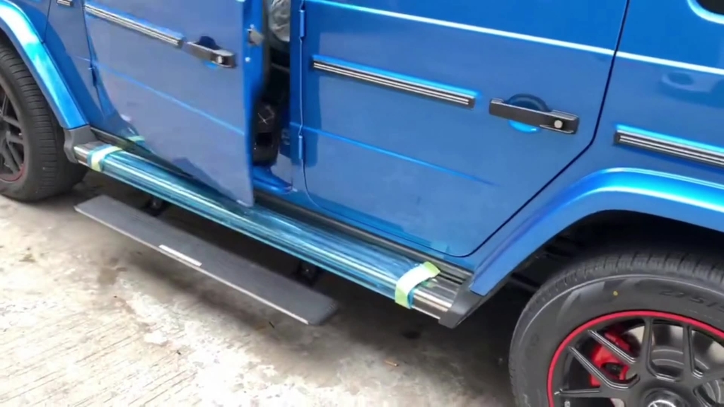 Bệ bước điện Mercedes Benz G63