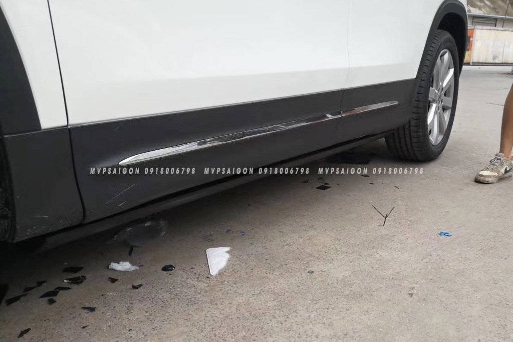 Bệ bước điện chuyên dụng Mercedes Benz GLB GLA GLC GLE GLS G500 G63