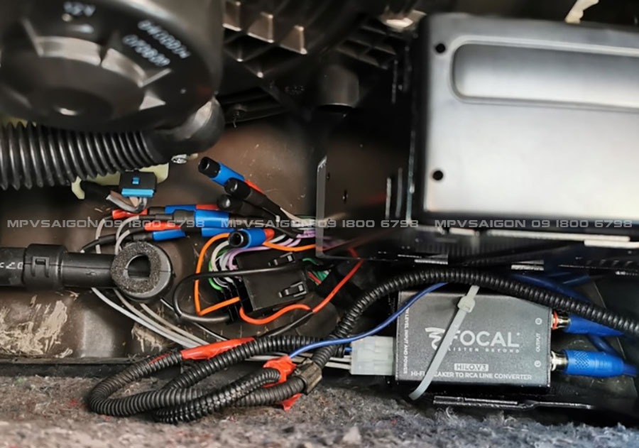 Bộ chuyển đổi tín hiệu âm thanh Focal Hilo V.3