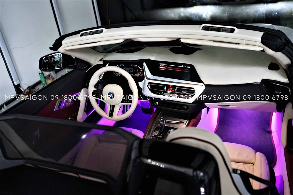 Bọc da đổi màu nội thất dành cho BMW Z4