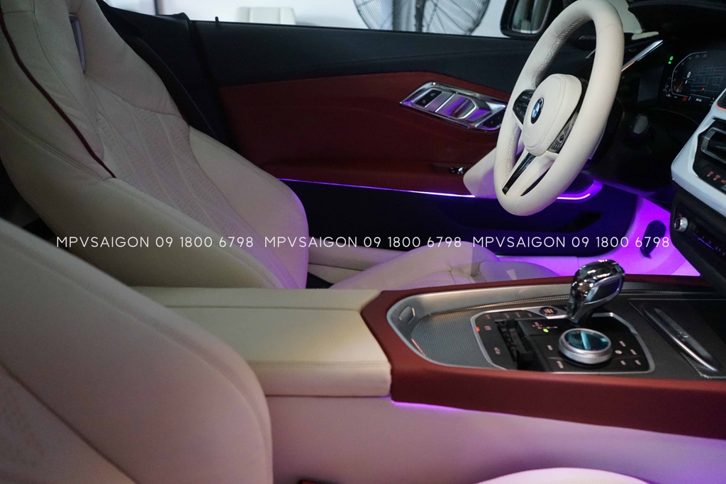 Bọc da đổi màu nội thất dành cho BMW Z4