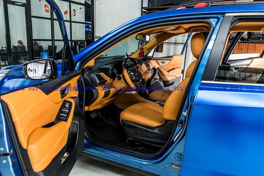 Bọc da - đổi màu nội thất Subaru Forester