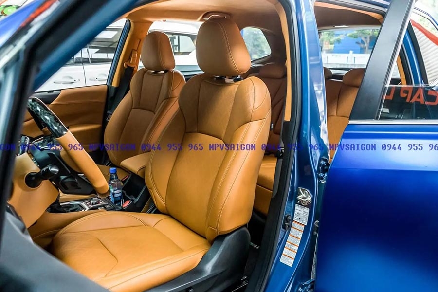 Bọc da - đổi màu nội thất Subaru Forester