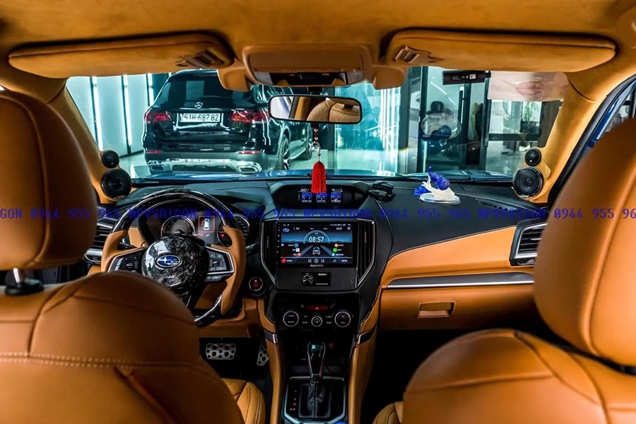 Bọc da - đổi màu nội thất Subaru Forester