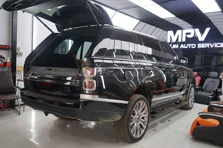 Bọc da ghế và nội thất Range Rover với thợ chuyên may nệm xe châu Âu