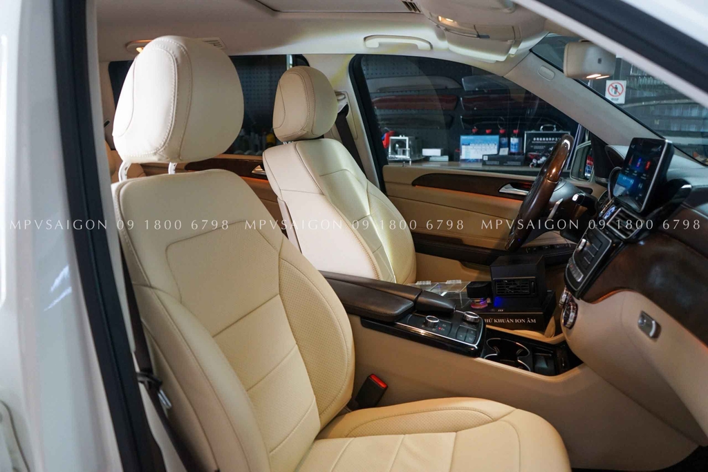 Bọc da Nappa Le mans nhập khẩu từ Ý cho Mercedes Benz GLS450