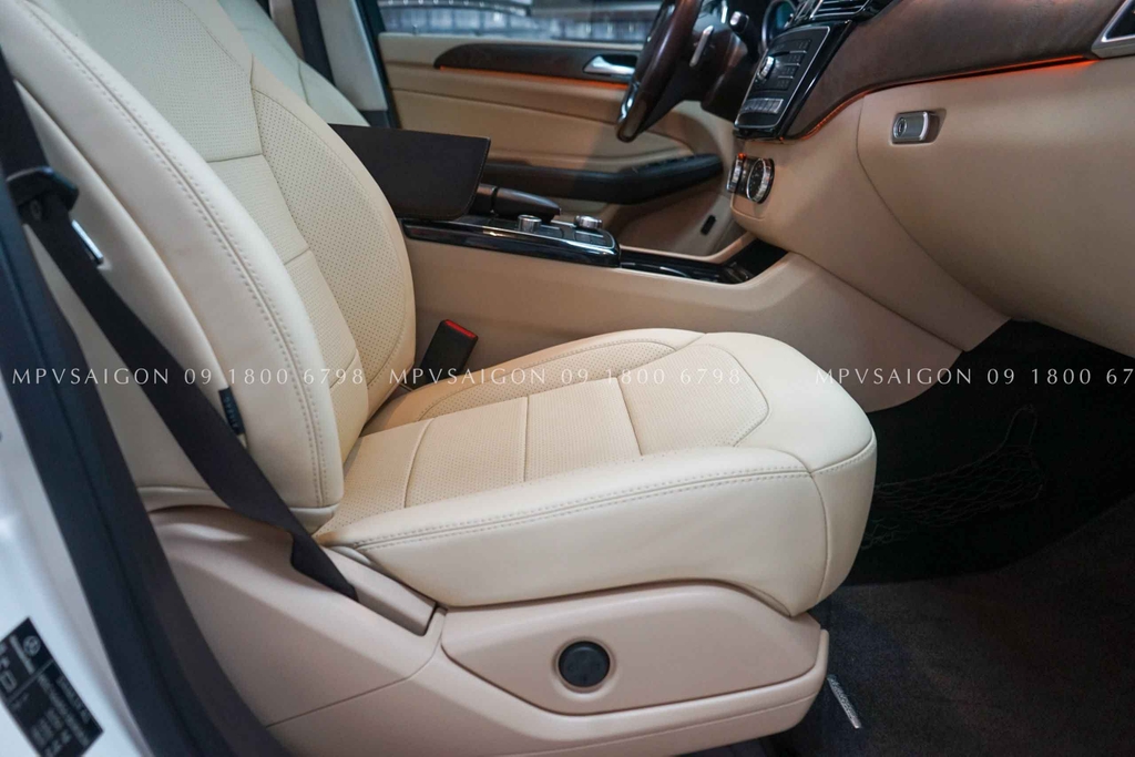 Bọc da Nappa Le mans nhập khẩu từ Ý cho Mercedes Benz GLS450