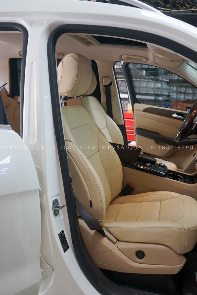 Bọc da Nappa Le mans nhập khẩu từ Ý cho Mercedes Benz GLS450