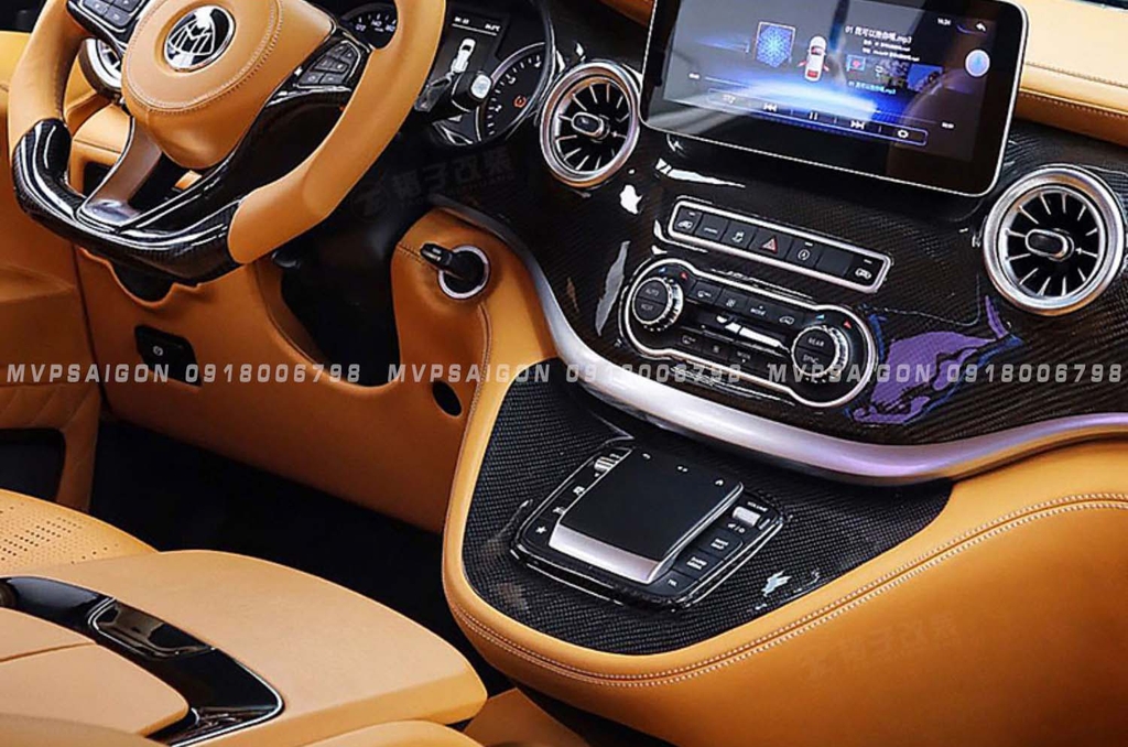 Bọc da vô lăng, nhúng gỗ vô lăng, ốp carbon vô lăng Benz V250