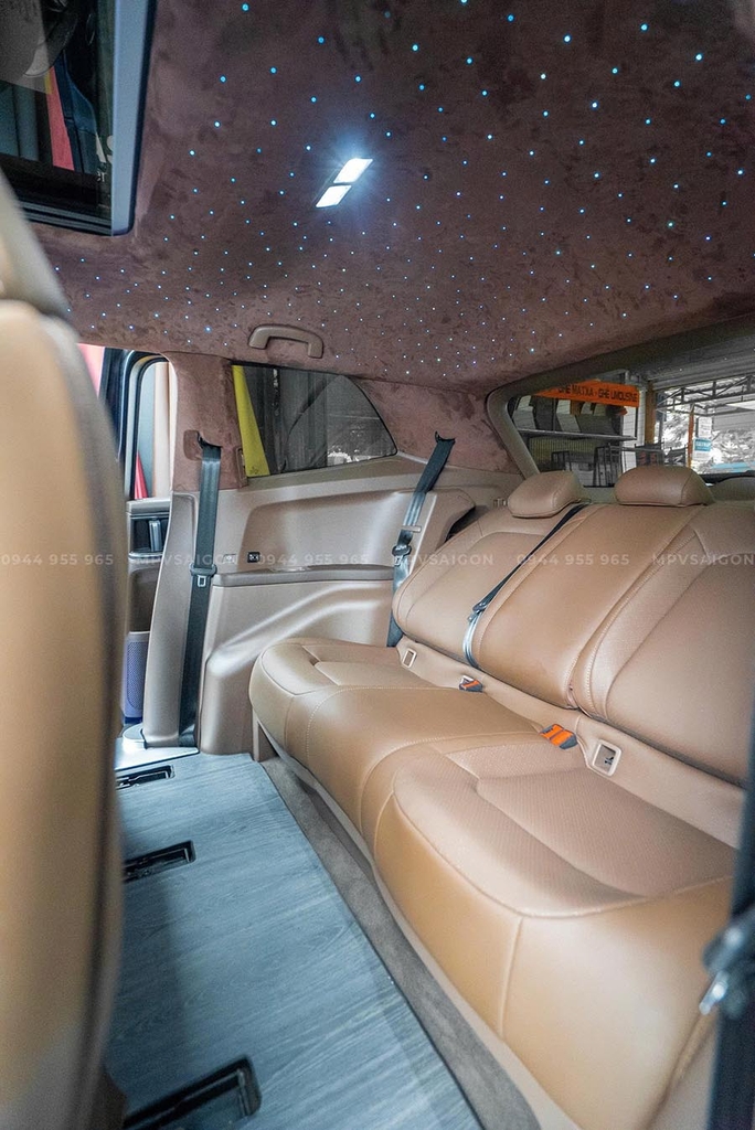 Bọc trần da lộn- đổi màu trần Volkswagen Viloran