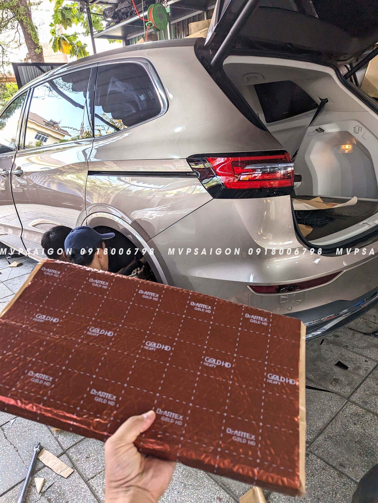 Cách âm chống ồn Volkswagen Viloran/ Teramont - vật liệu cách âm Dr Artex tiên tiến nhất