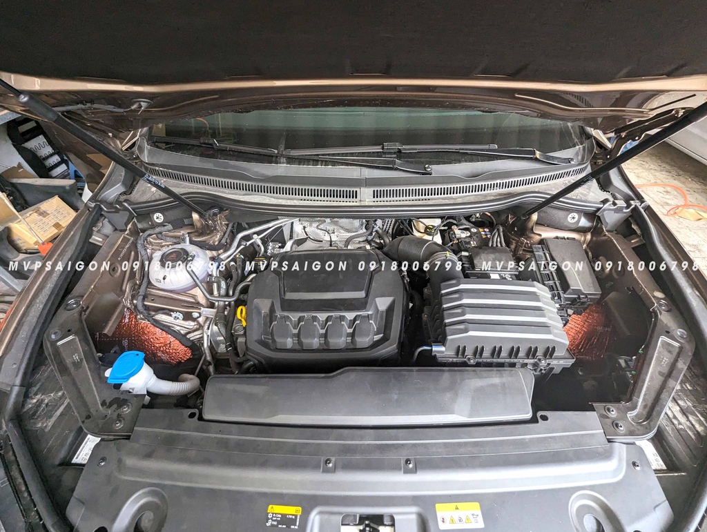 Cách âm chống ồn Volkswagen Viloran/ Teramont - vật liệu cách âm Dr Artex tiên tiến nhất