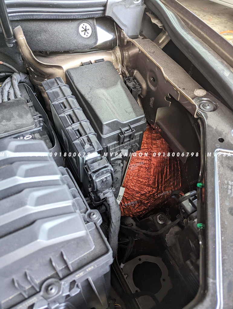 Cách âm chống ồn Volkswagen Viloran/ Teramont - vật liệu cách âm Dr Artex tiên tiến nhất