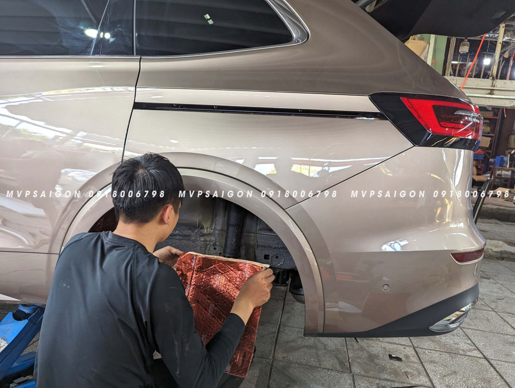 Cách âm chống ồn Volkswagen Viloran/ Teramont - vật liệu cách âm Dr Artex tiên tiến nhất