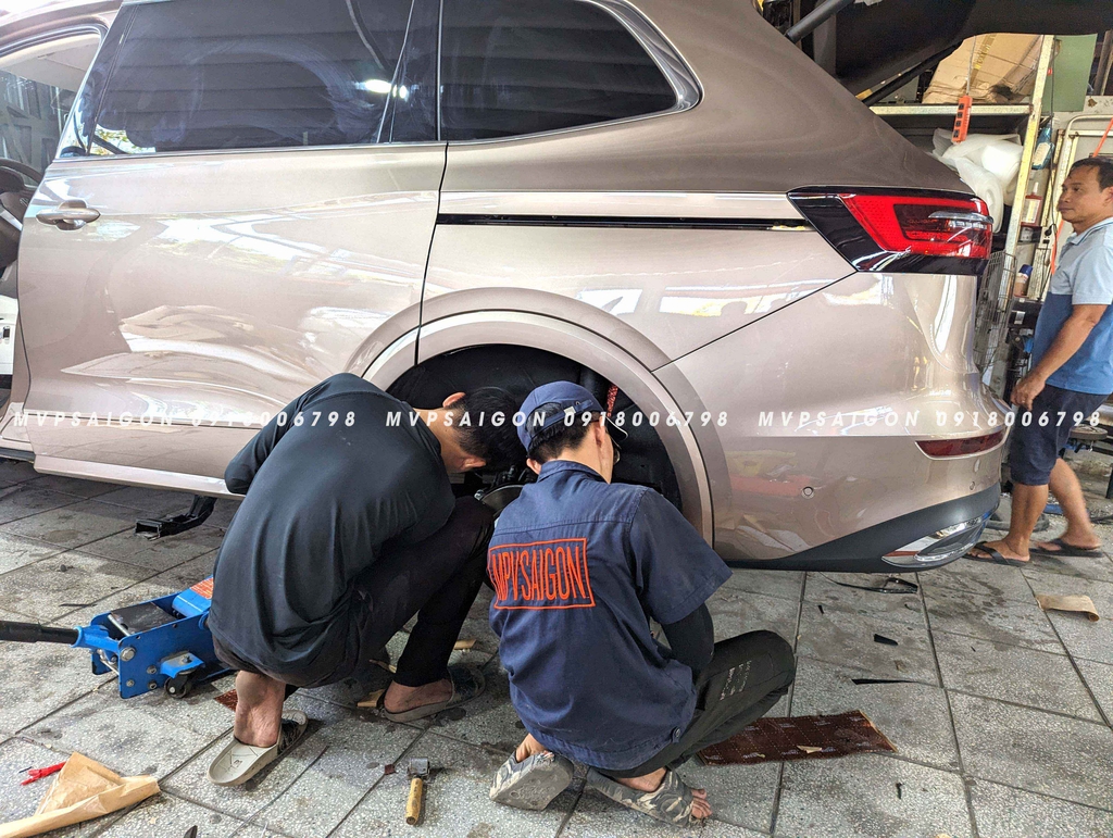 Cách âm chống ồn Volkswagen Viloran/ Teramont - vật liệu cách âm Dr Artex tiên tiến nhất