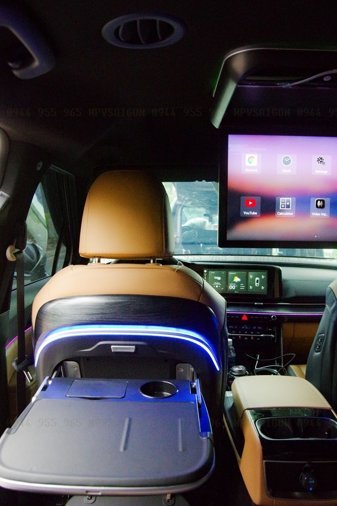 Màn hình gập trần- màn hình ốp trần Android Kia Carnival 2024 2025: bảng giá mới nhất và kinh nghiệm lắp đặt