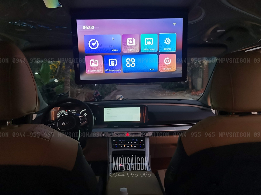 Màn hình gập trần- màn hình ốp trần Android Kia Carnival 2024 2025: bảng giá mới nhất và kinh nghiệm lắp đặt