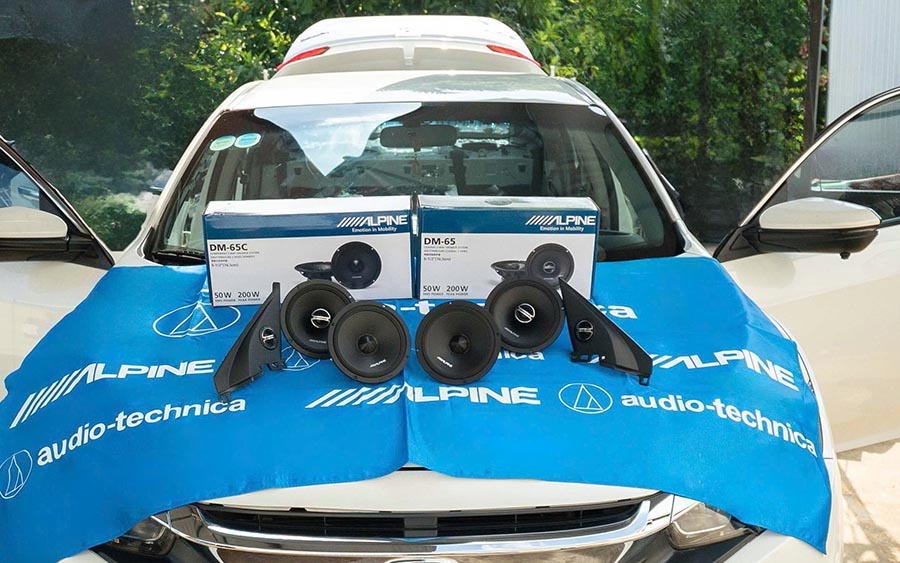 Combo Alpine DM65 - DM65C và Màn hình Teyes trên Honda Civic – Bộ ba công nghệ hoàn hảo