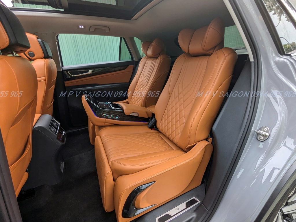 COMBO nội thất thương gia cho BMW X1 TẠI MPVSAIGON