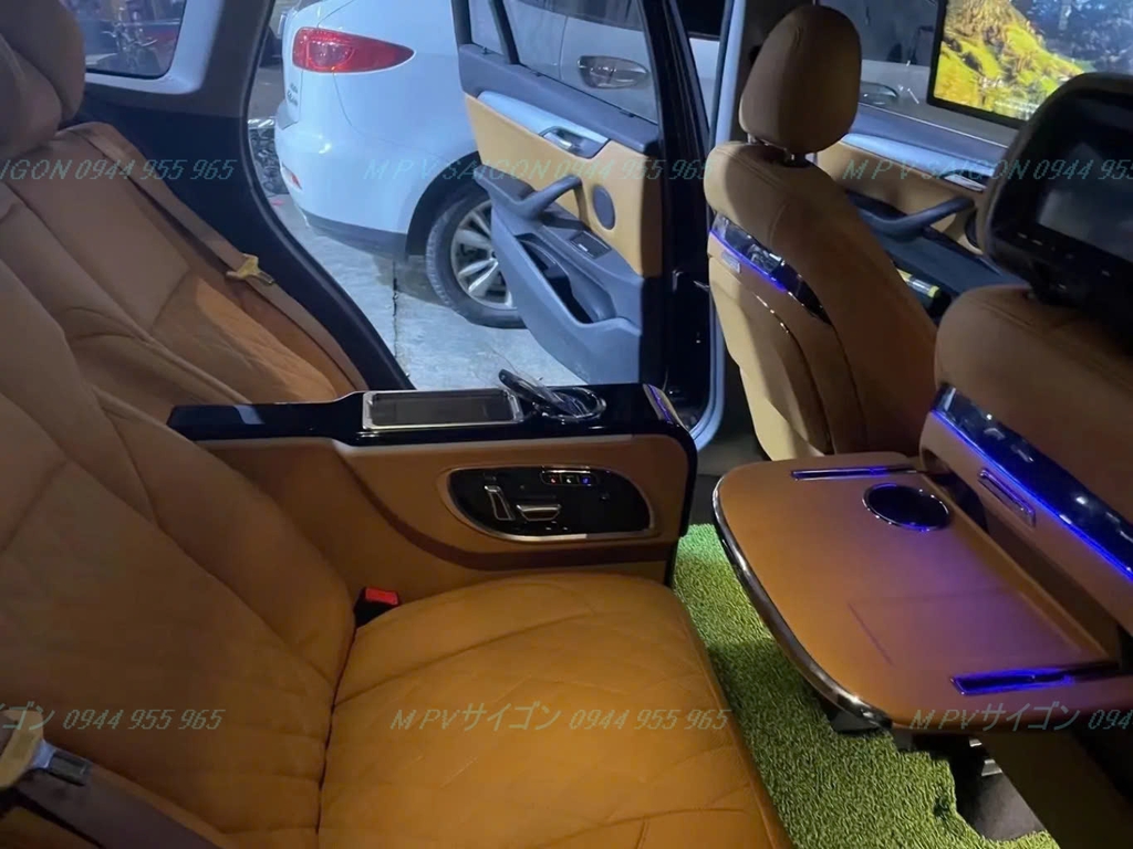 COMBO nội thất thương gia cho BMW X1 TẠI MPVSAIGON