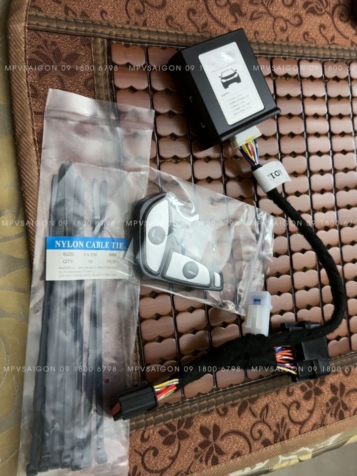 Công tắc điều khiển ghế phụ Ford Explorer