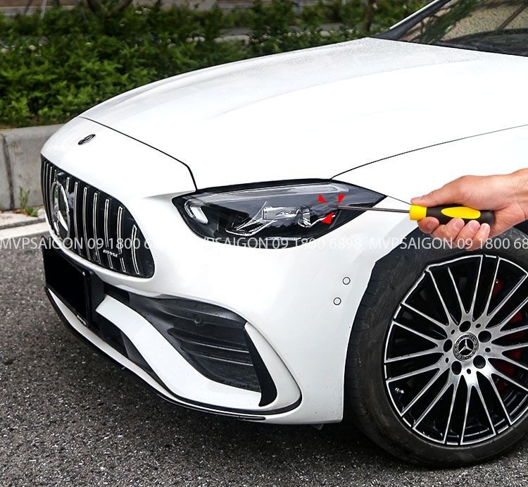 Dán decal màu khói chi tiết đèn Benz C class C200 GLC