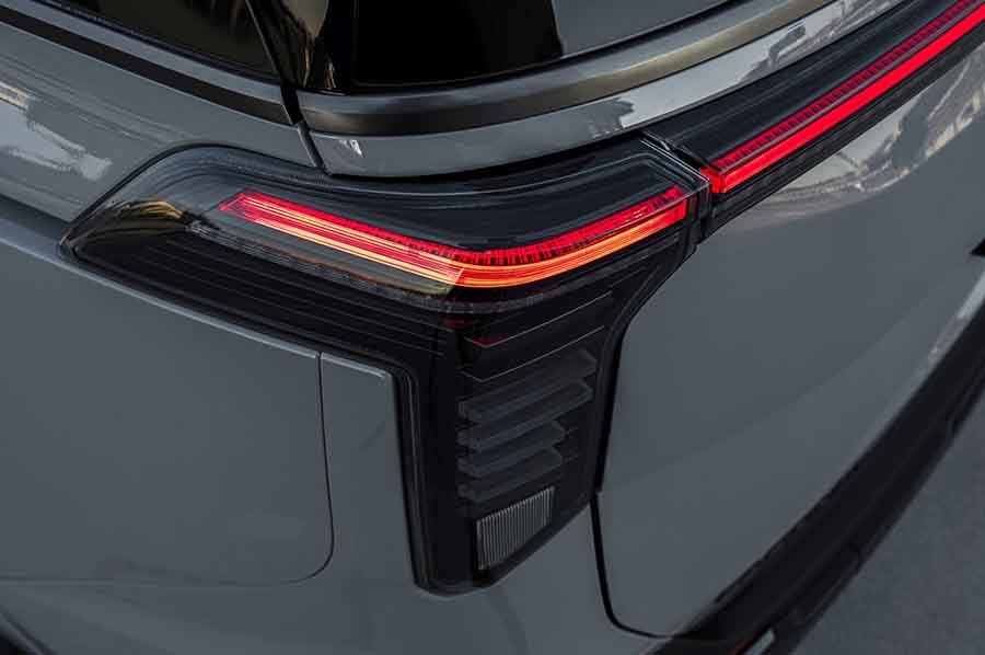 Đèn hậu Porsche cho Carnival 2025: sự khác biệt đến từ BILSCONTI Hàn Quốc