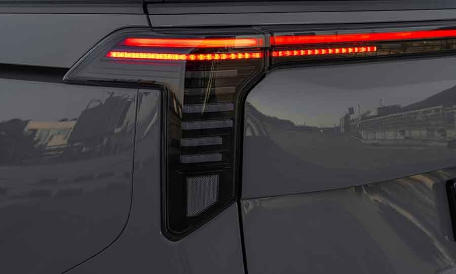 Đèn hậu Porsche cho Carnival 2025: sự khác biệt đến từ BILSCONTI Hàn Quốc