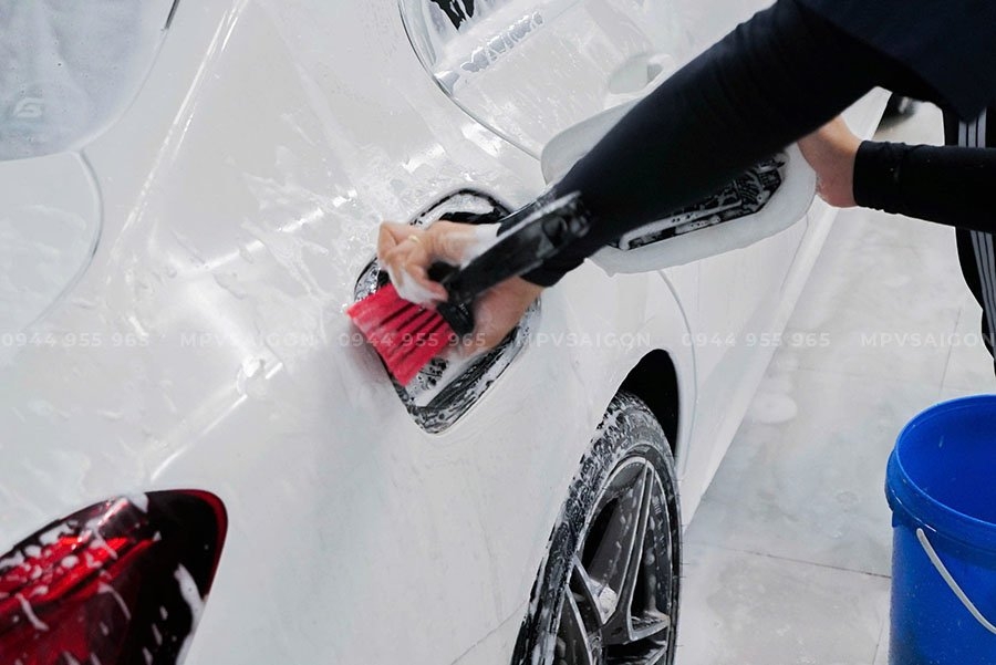 Dịch vụ rửa xe & chăm sóc xe toàn diện tại MPV SAIGON