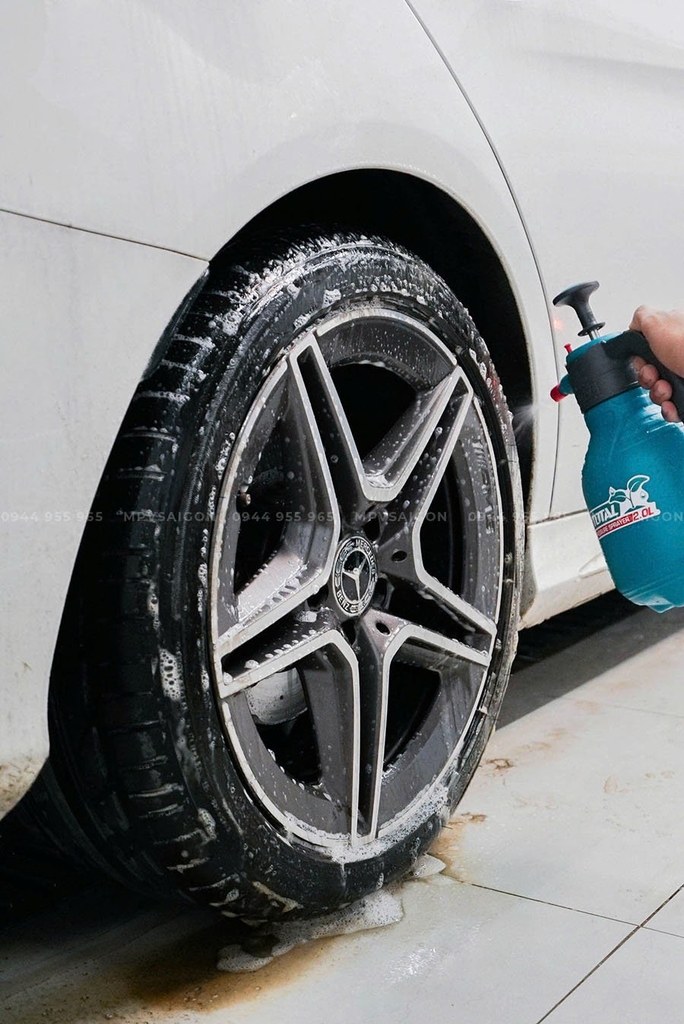 Dịch vụ rửa xe & chăm sóc xe toàn diện tại MPV SAIGON