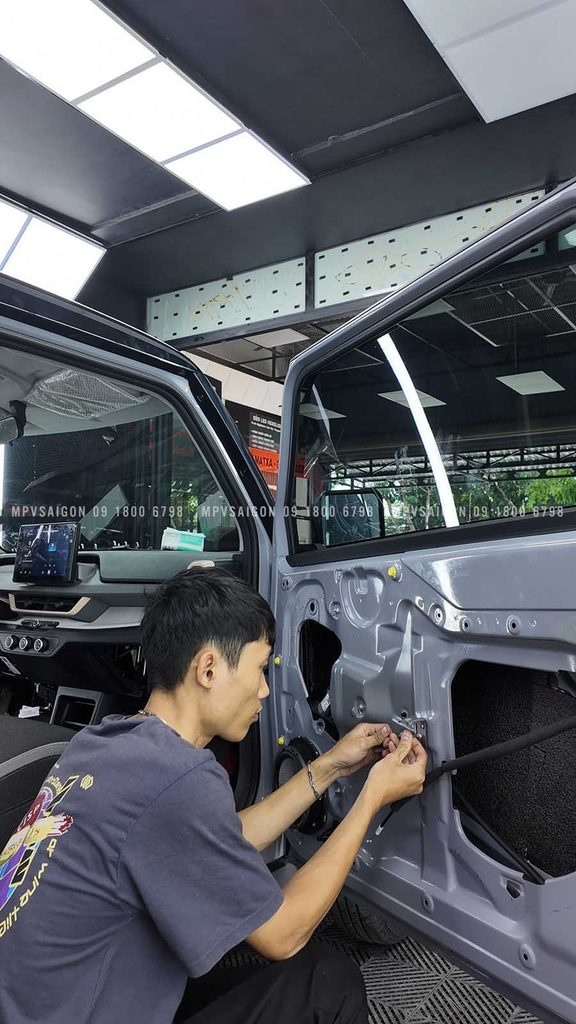 Hệ Thống Loa và Cách Âm Chống Ồn Cho xe VinFast VF3