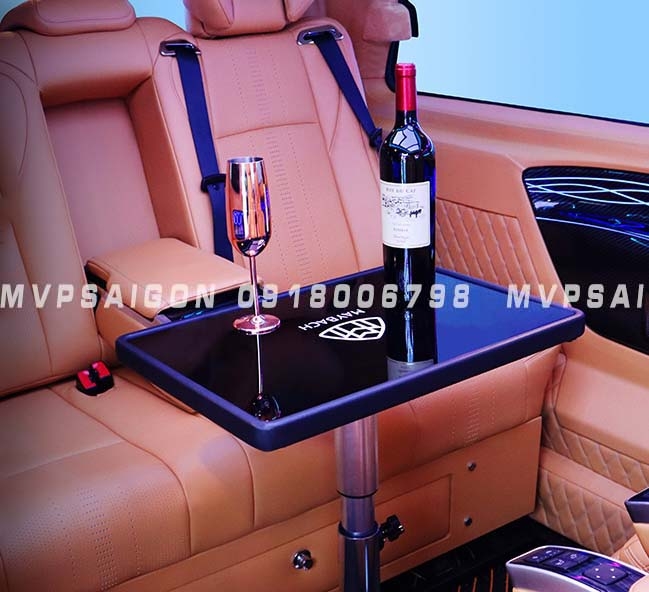 Độ bàn ăn bàn trà rượu phong cách du thuyền Benz V250 mẫu mới nhất
