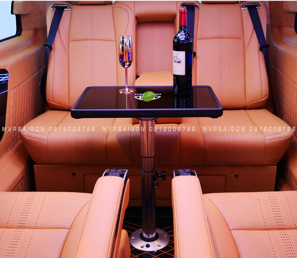 Độ bàn ăn bàn trà rượu phong cách du thuyền Benz V250 mẫu mới nhất