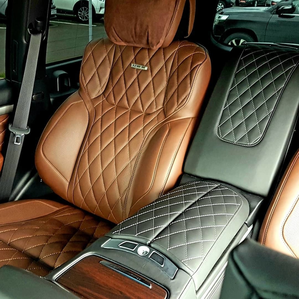 Nâng cấp ghế Limousine Land Cruiser ghế thương gia MBS