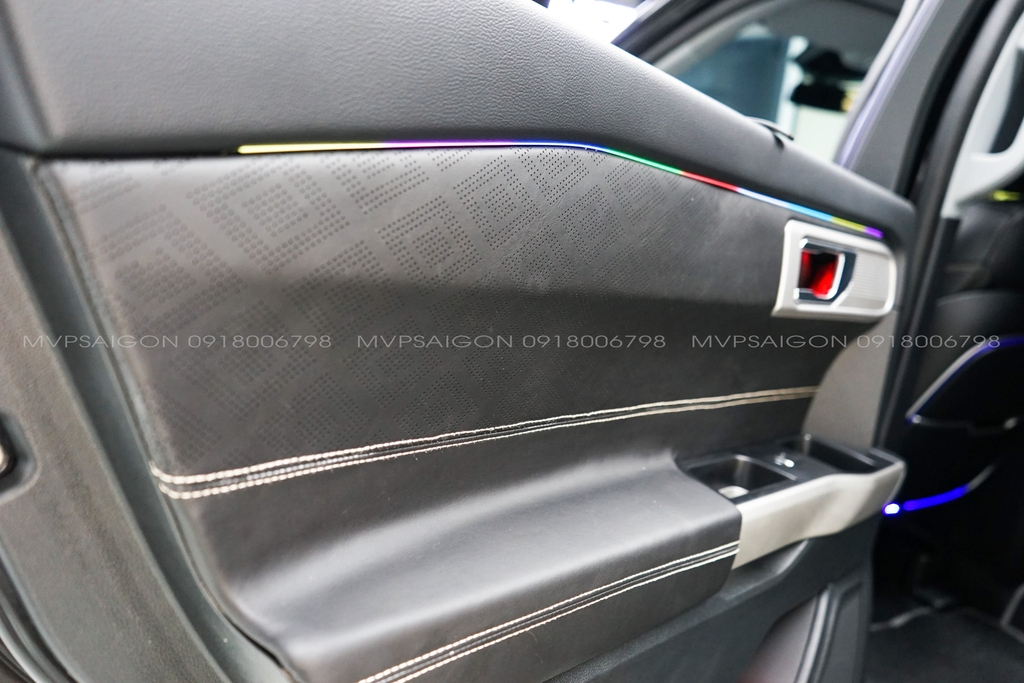 Độ ghế Limousine thương gia cho Ford Explorer 2023: Kinh nghiệm và báo giá mới nhất