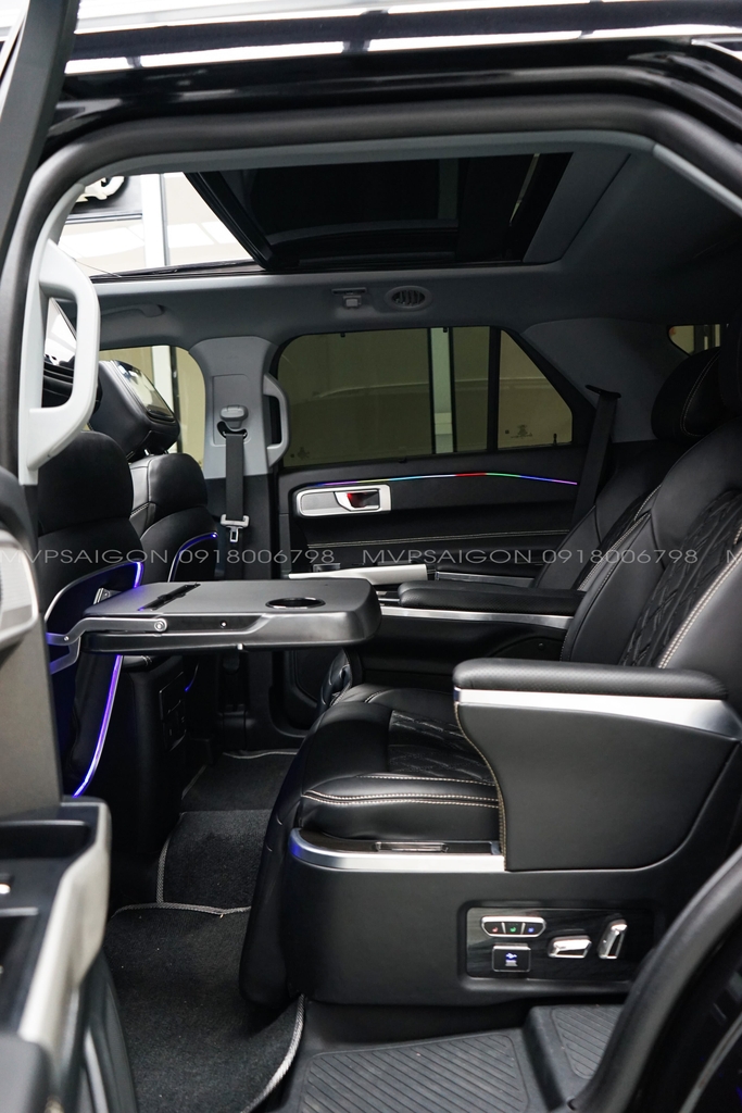 Độ ghế Limousine thương gia cho Ford Explorer 2023: Kinh nghiệm và báo giá mới nhất