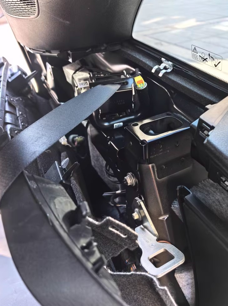 Độ ngả lưng ghế hàng hai Mercedes Benz GLC