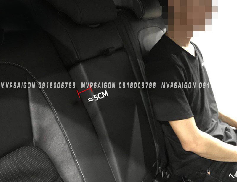 Độ ngả lưng ghế hàng hai Jaguar F-pace