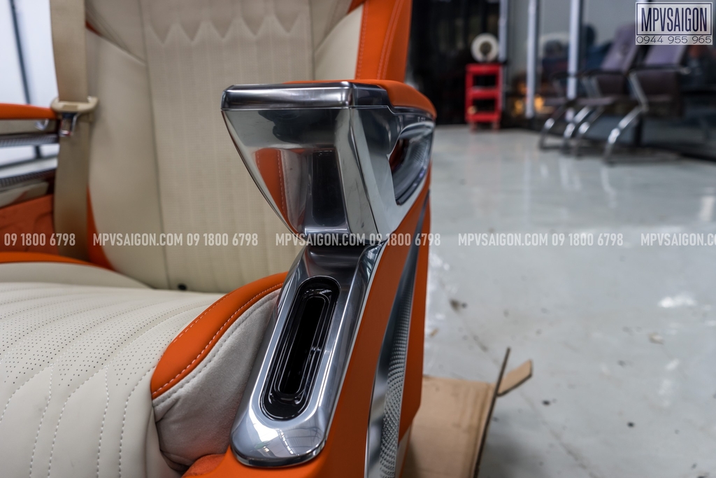 Ghế Limousine nhập khẩu Pha lê Crystal 4.0: Báo giá mới nhất