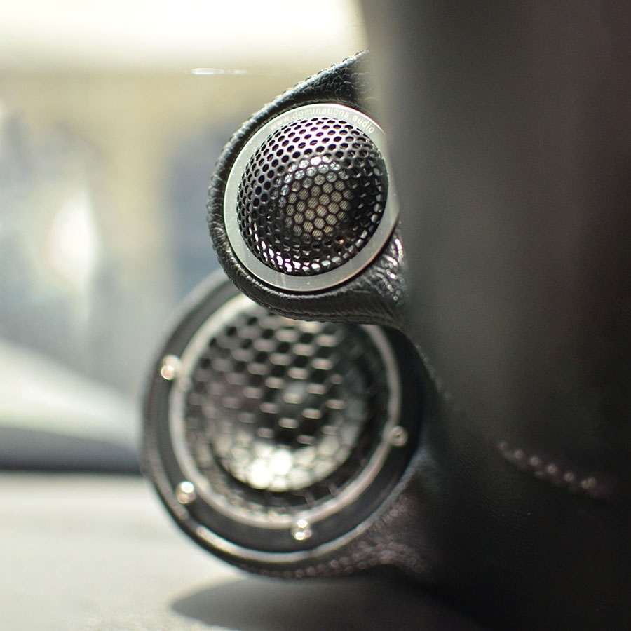 TỔNG HỢP CÁC MẪU ĐỘ LOA CỘT A CHO Ô TÔ TẠI MPVSAIGON