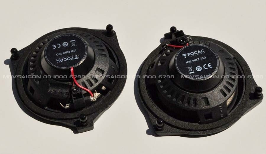 FOCAL ICR MBZ 100 lắp xe Mercedes