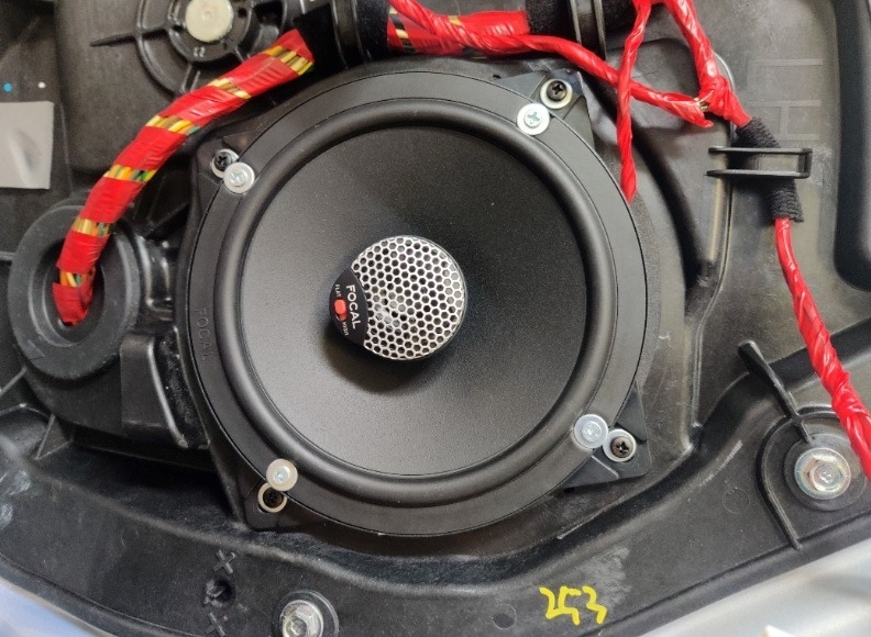 FOCAL ICU 165 - Loa cánh universal lắp cho toàn bộ dòng xe