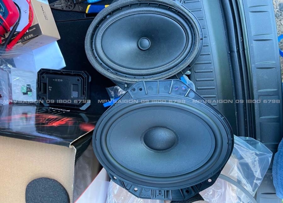 Focal IS FORD 690 lắp xe Ranger - Everest
