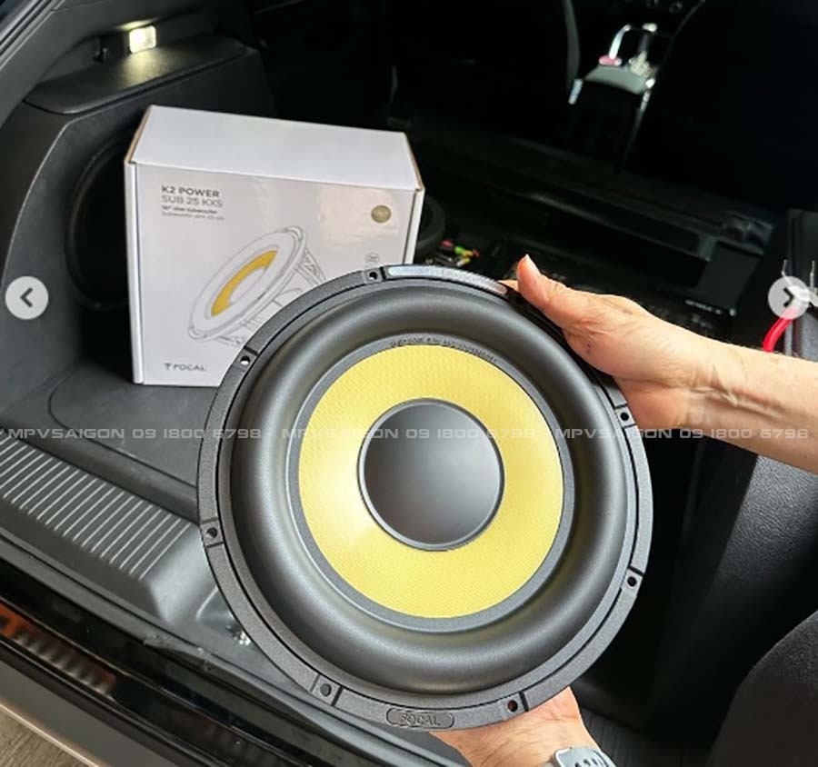 Focal Sub 25 KXS - Sub hơi 10 inch mỏng với màng loa aramid fiber đẳng cấp