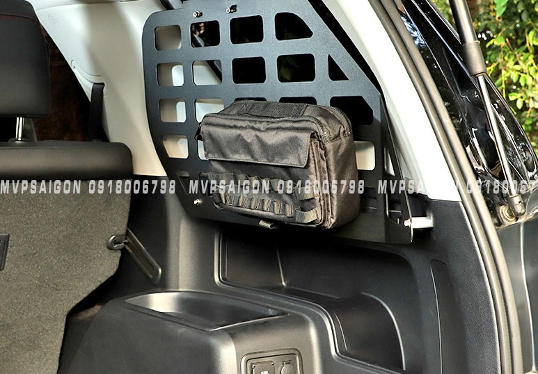 Ford F150 nâng cấp ghế sau ngả lưng sâu hơn nguyên bản